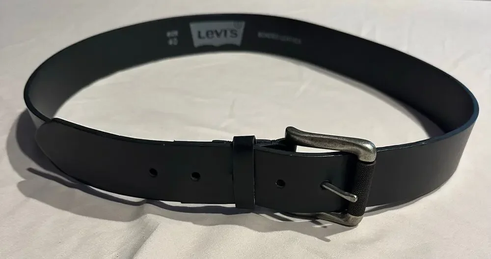 LEVI'S Belt Men's LARGE Square Black Buckle Synthetic Leather Classic chic